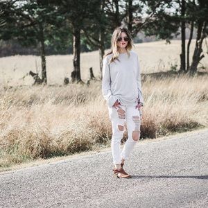 Light Grey Crew Neck Long Sleeve Top